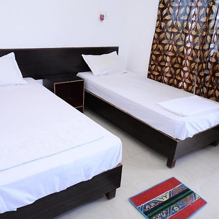 Dwarka Home Stay Bodh Gaya Εξωτερικό φωτογραφία